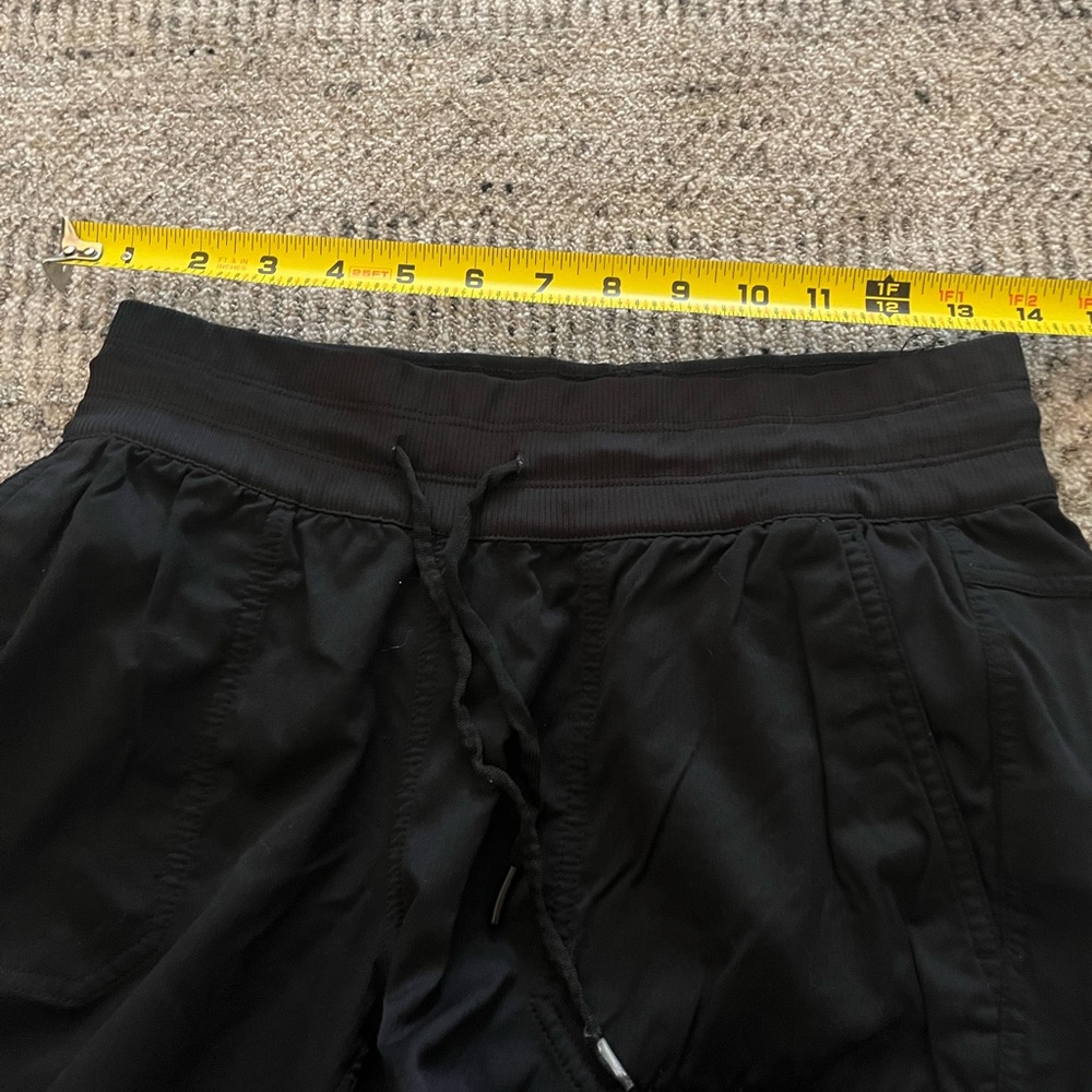 The North Face Women's Black Cropped Pants - Picture 7 of 7